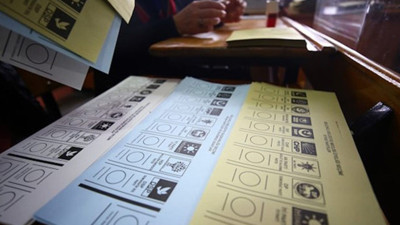 AKP'ye U dönüşü yaptıracak anket