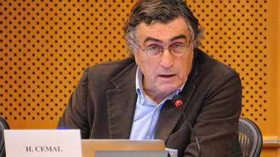 Yıllarca AKP'yi desteklemişti! Açılımcı, Yetmez ama Evetçi, FETÖ destekçisi Hasan Cemal pişmaniyeci oldu