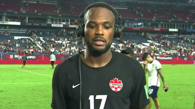 Cyle Larin yine attı