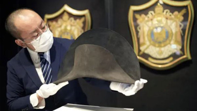 Napolyon Bonapart'ın şapkası açık artırmaya çıkacak