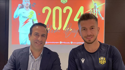 Yeni Malatyaspor, Adem Büyük'ün sözleşmesini uzattı