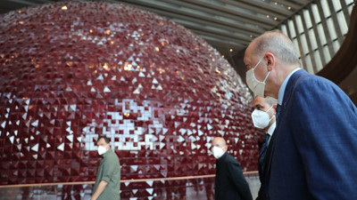 Cumhurbaşkanı Erdoğan'dan AKM'ye ziyaret