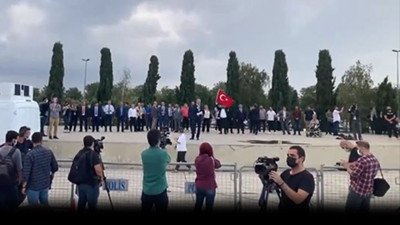 Aşı karşıtı mitingde skandal İstiklal Marşı