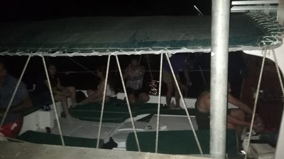 Teknede 13 İranlı kaçak göçmen yakalandı