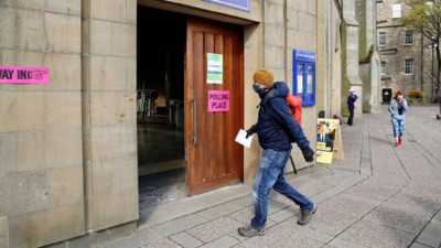 İskoçya bağımsızlık için bir kez daha referanduma gidebilir