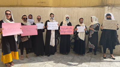 Afgan kadınlardan bir protesto daha. Haklarını geri istediler