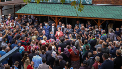 Meral Akşener iki uçağını satsan 81 ile yurt yaparsın