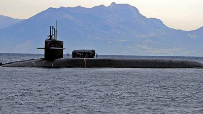 Fransa Savunma Bakanı Senato'da yuhalandı