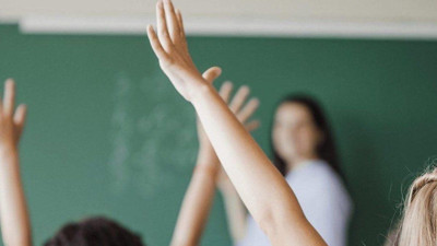 Pislik nedir biliyor musunuz? Felsefe öğretmeninin öğrencilere verdiği tarihi ders