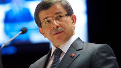 Davutoğlu'dan Sabah Gazetesi muhabirine sert çıkış