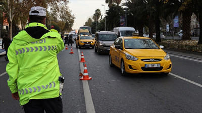 İstanbul'da hafta sonu bazı yollar trafiğe kapatılacak