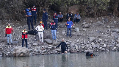 Oltasını kurtarmak için girdiği gölette boğuldu