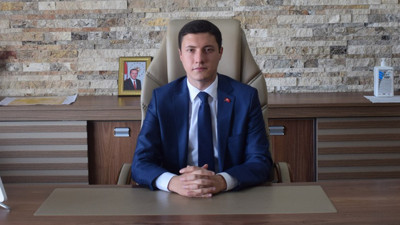 'Hoş geldiniz' diyerek elini uzatan öğretmeni sınıftan kovmuştu: Valilikten 'kaymakam' açıklaması