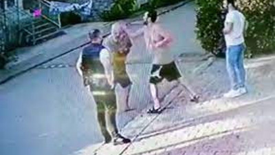 Halil Sezai'den komşuya dayak itirafı: Pişmanım