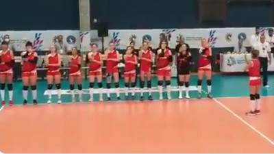 Milli sporculardan işaret diliyle İstiklal Marşı