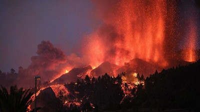 İspanya'da sokağa çıkma yasağı getirildi