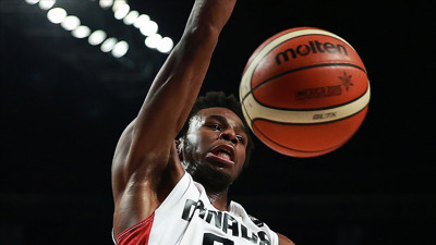 Muafiyet talebi reddedilen NBA oyuncusu Wiggins aşı oldu