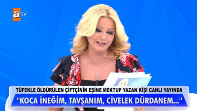 Müge Anlı mektubu kıkır kıkır gülerek okudu. Programa damga vuran aşk mektubu