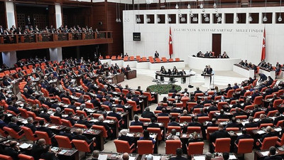 İlk dokunulmazlık fezlekeleri Meclis'te