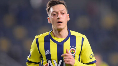 Mesut Özil'den yeni futbol okulu