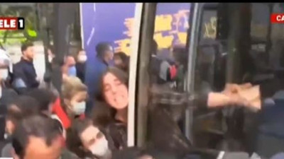 Boğaziçi Üniversitesi’nde öğrencilere polis müdahalesi