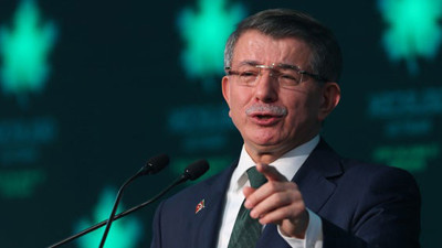 Ahmet Davutoğlu: Anayasamızdaki laiklik 'özgürlükçü' laiklik
