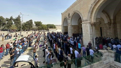 Filistinliler Mescid'i Aksa'da buluştu