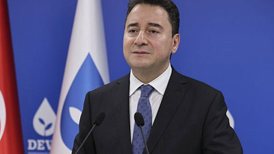 Babacan'dan dikkat çeken çıkış: Böyle bir dönemde benim ülkem yokluk çekiyor