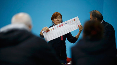 Kulislerde herkes birbirine bu anketi soruyor! Kararsızlar rengini belli etti