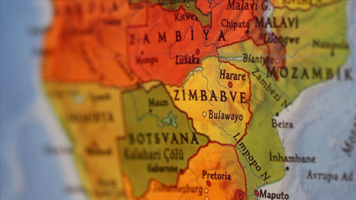 Zimbabve'de muhalefet liderinin konvoyuna saldırı