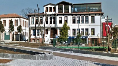 İBB, AKP döneminde TÜGVA'ya 25 yıllığına 'bedelsiz' verilen binayı tahliye edecek