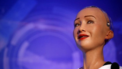 İnsansı robot Sophia anne olmak istiyor! İşte çocuğuna vermek istediği isim
