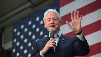 ABD eski Başkanı Bill Clinton hastaneye kaldırıldı