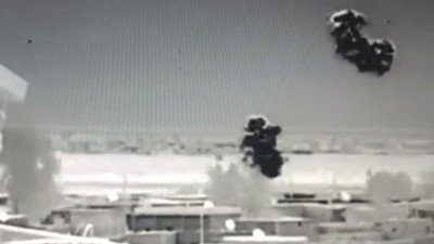 Tankın kamerasından bombardıman anı. TSK Suriye'de teröristlere ateş yağdırdı. Savaş muhabiri Vedat Yener paylaştı