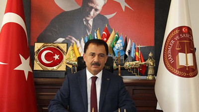 İsmail Saymaz: Hamit Bey de istifa edeceğini Bahçeli'den öğreniyor