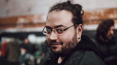 Ünlü yayıncı Jahrein'den Candaş Tolga Işık'a hodri meydan