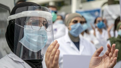 Mısır'da aşısızların kamu kurumlarına girişi yasaklandı