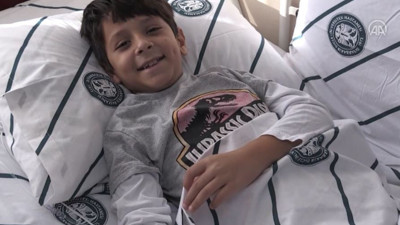 Ergani'de tekvando dersinde yediği tekme 8 yaşındaki Ahmet Kaya'nın karaciğerindeki tümörü ortaya çıkardı. Yaşaması mucize