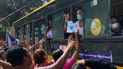 Myanmar'da yüzlerce siyasi tutuklu serbest bırakıldı