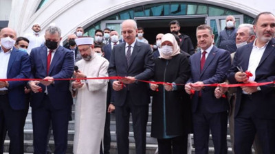 CHP'li Özkan: AKP’li belediye camiyi yıktı rezidans yaptı