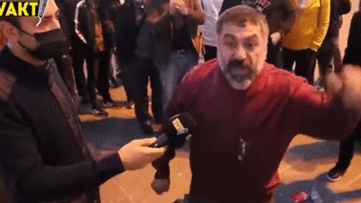 Vatandaş açlıkla boğuşuyor AKP için işler hiç iyi gitmiyor. Kağıt toplama işçisi isyan etti