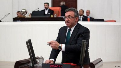 CHP’li Engin Altay: Milleti ezdirdiniz, Cumhurbaşkanı'nı enflasyona ezdirmeyin, çok ayıp