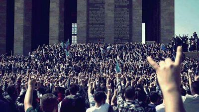 Anıtkabir’de artık bozkurt işareti yapmak serbest