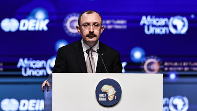 Türkiye ile Afrika arasındaki dış ticaret hacmi 9 ayda 20,7 milyar dolara ulaştı