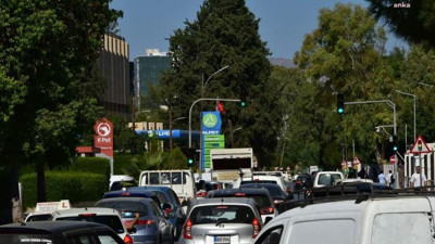 Zarar ediyoruz dediler satışı durdurdular KKTC’deki akaryakıt krizine kısmi çözüm