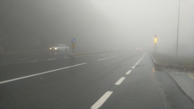 Bolu Dağı'nda sis ve yağmur etkili oluyor