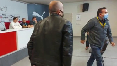 Sivas'ta basın mensuplarından protesto