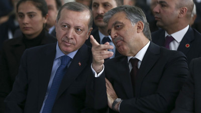 Abdullah Gül Erdoğan'a karşı korkmadan bir adım daha attı