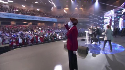 Akşener: İsrafa ranta çalma çırpmaya son vereceğiz