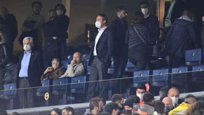 Ali Koç’a Hulusi Belgü'den büyük darbe. Fenerbahçe tribünleri istifasını istemişti